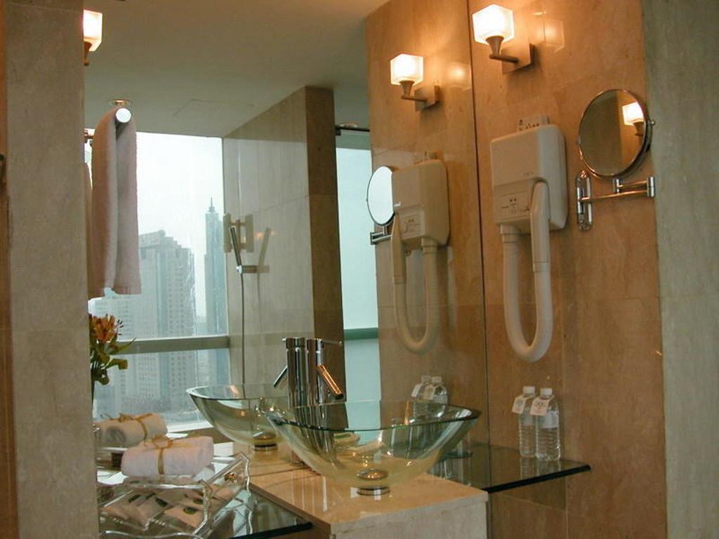 Supreme Tower Hotel Sanghaj Kültér fotó
